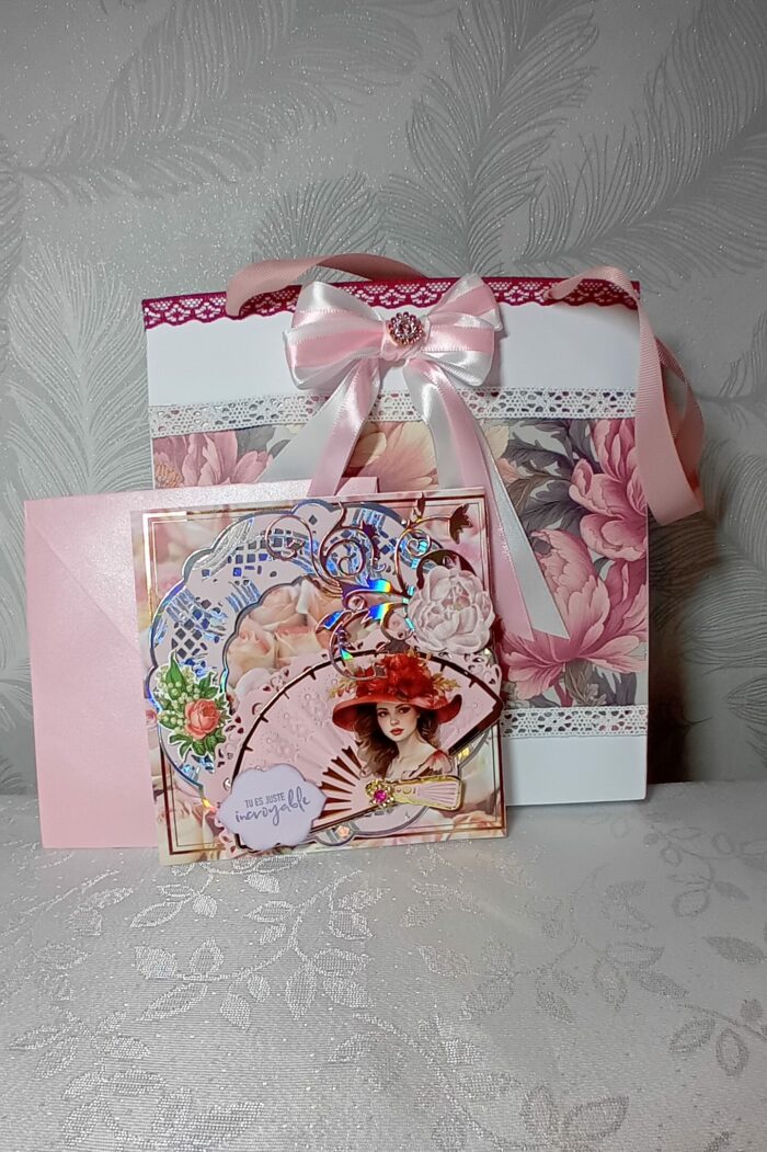 Carte d'anniversaire avec sac cadeau