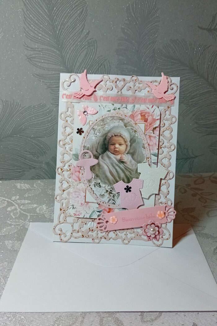 Carte de félicitation de naissance bébé fille